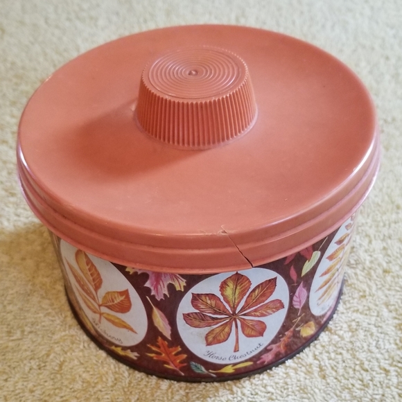 Mrs. Leland's Old Fashioned Golden Butter Bits 1 Lb. Tin - Picture 1 of 5